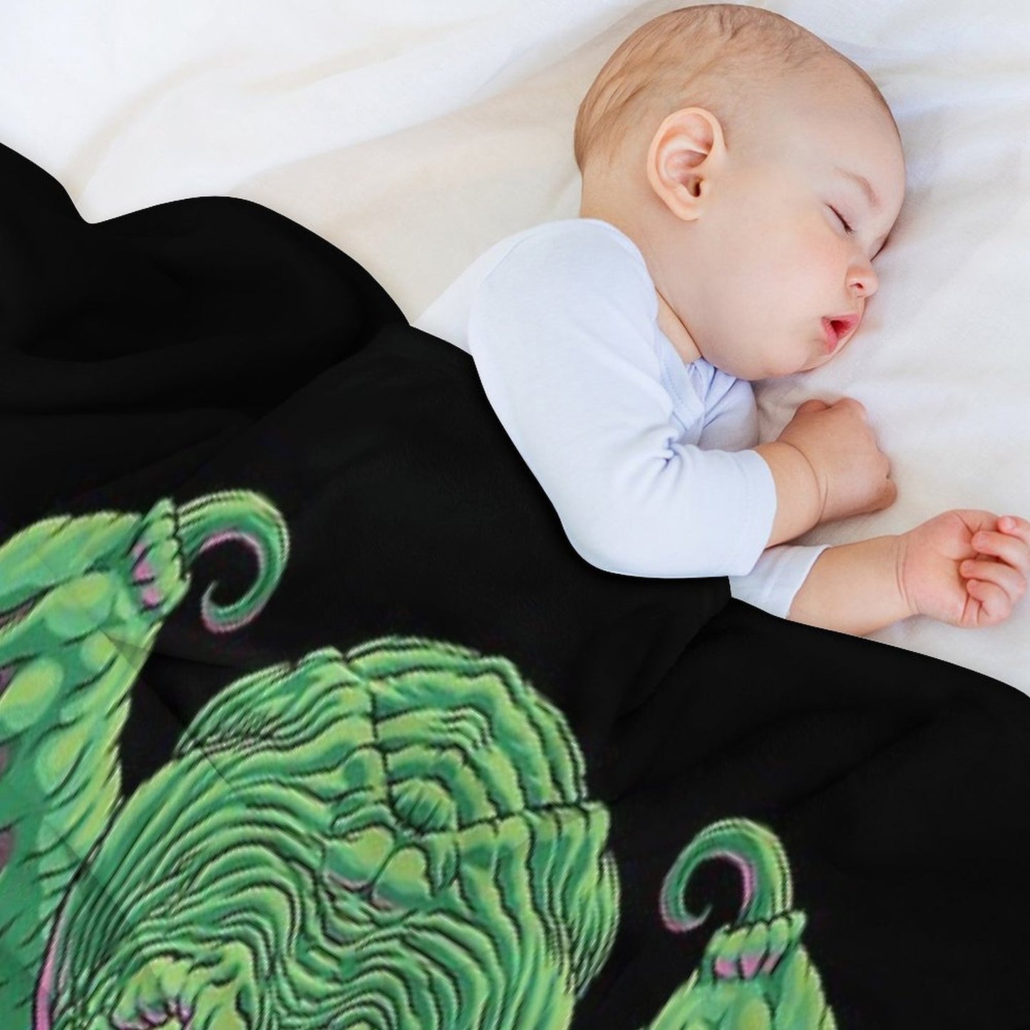 Mythos Easy Care Throw Blanket