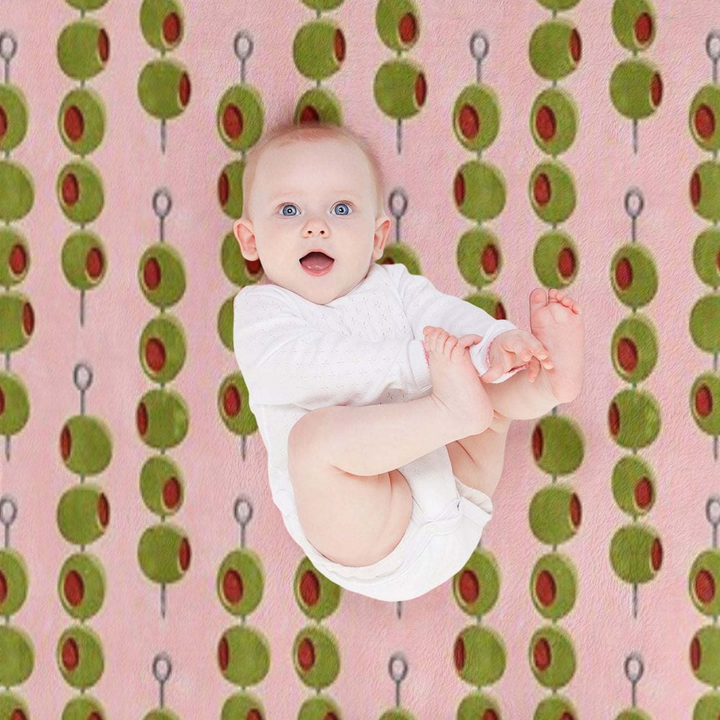 Martini Cocktail Olives - Olives on A Stick (pink) Machine-washable Throw Blanket