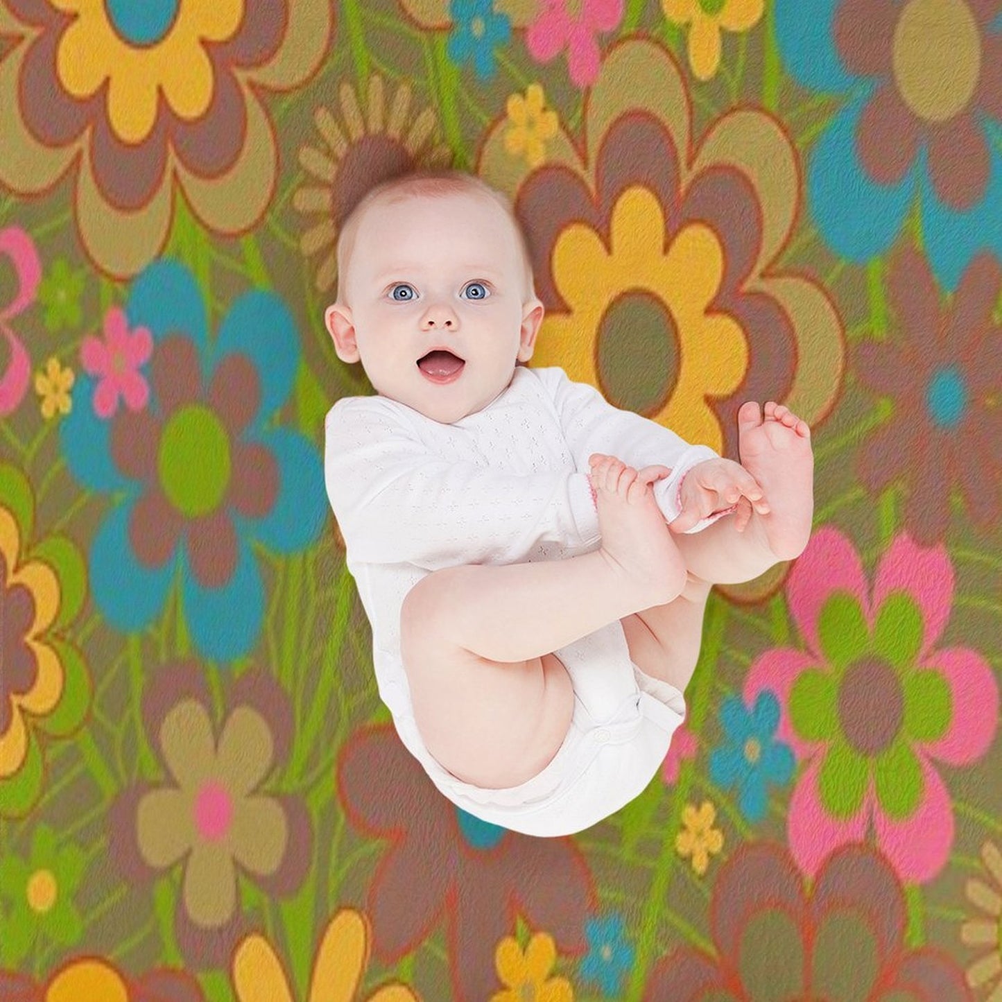 70s Joyride Flower Pattern Anti-pilling Throw Blanket
