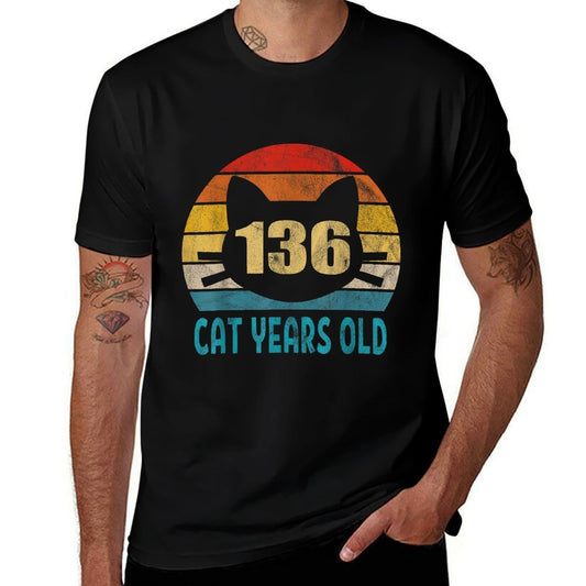 136 Cat Years Old Retro 30th Birthday Gift Cat Lovers  Rolled Sleeves T-Shirt