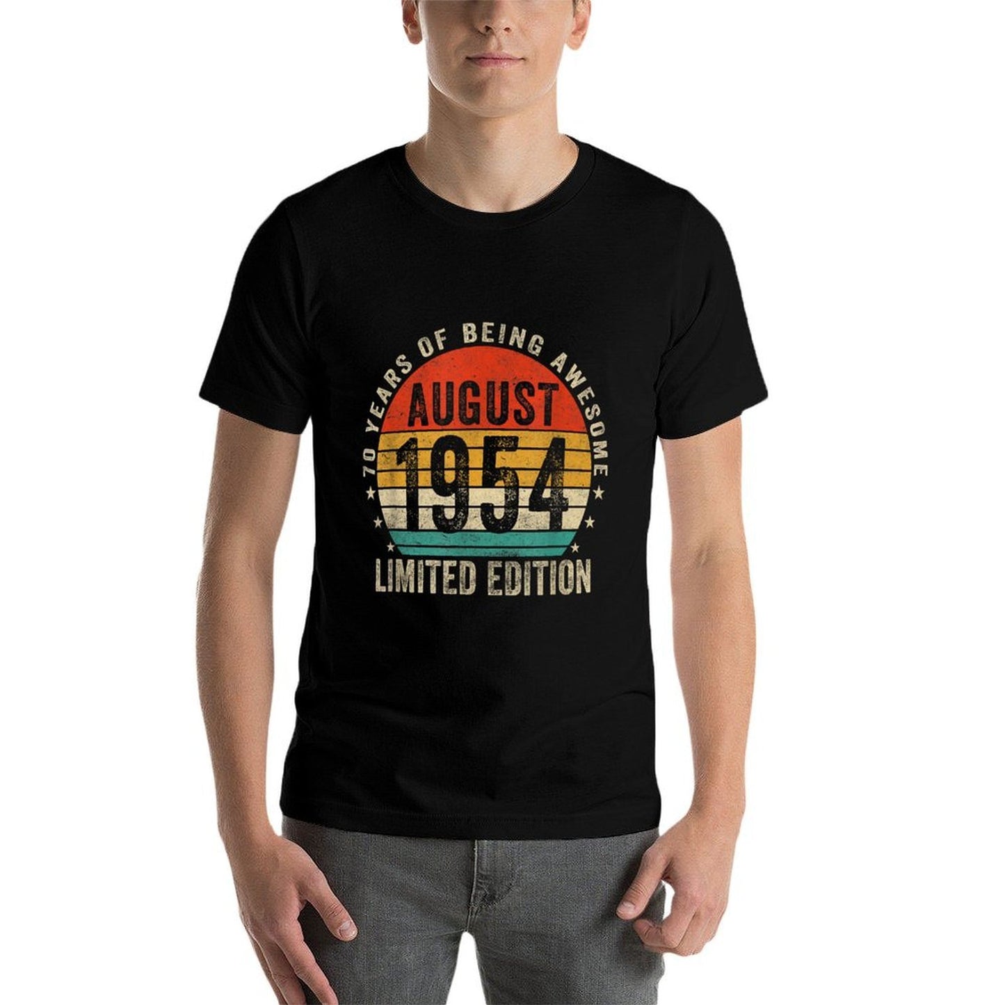 Vintage August 1954 70 Year Old Gift Men Women 70th Birthday Comfortable T-Shirt
