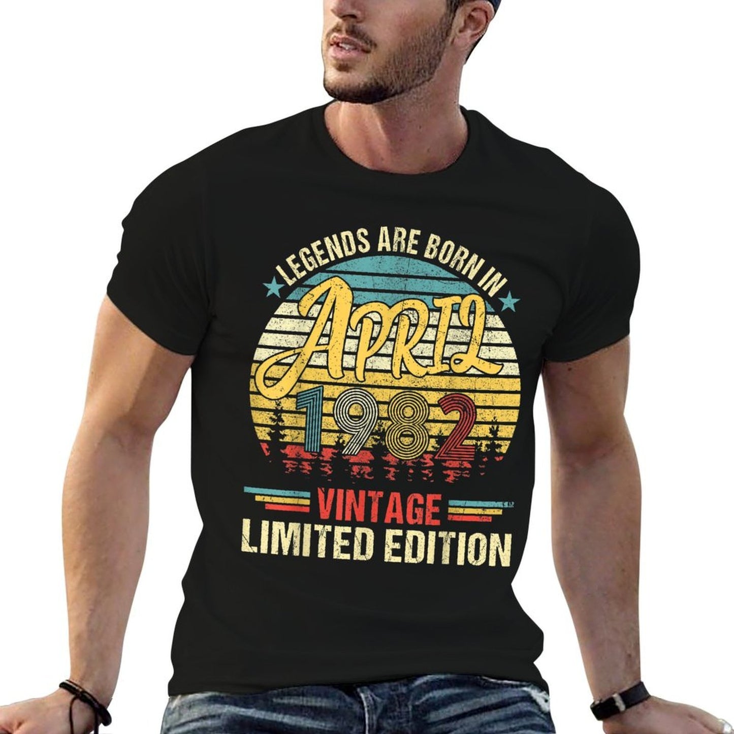 Vintage Born In April 1982 40th Birthday  Breathable T-Shirt