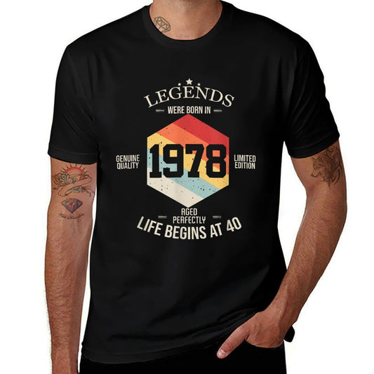 40th Birthday Gift Vintage 1978 Men Women  Ribbed Collar T-Shirt