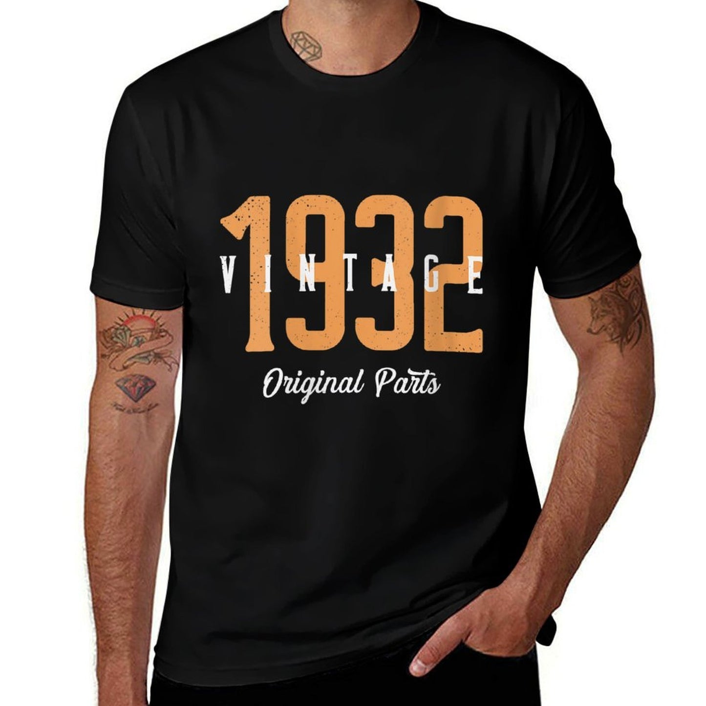 Womens Cool Vintage 90th Birthday Cool 1932 90 Years Old  Vintage-inspired T-Shirt