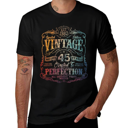 Vintage 1980 Limited Edition 45 Year Old 45th Birthday  Vintage-inspired T-Shirt
