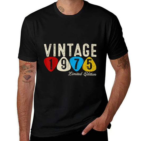 50th Birthday Gifts Men Women Guitar Lover Vintage 1975 Comfortable T-Shirt