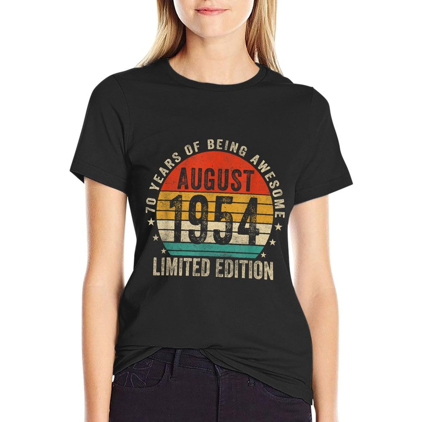 Vintage August 1954 70 Year Old Gift Men Women 70th Birthday Comfortable T-Shirt