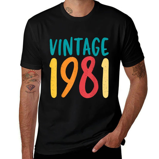 40th Birthday Retro 1981 Vintage Birthday Design  High-quality Stitching T-Shirt