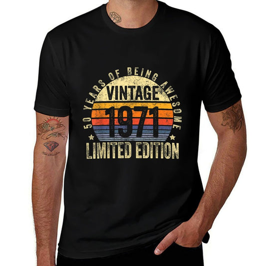 50 Year Old Gifts Vintage 1971 Limited Edition 50th Birthday  High-quality Stitching T-Shirt
