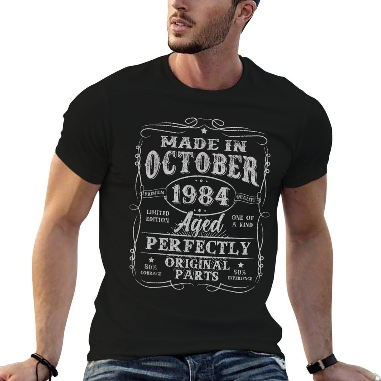 40 Years Old Made In October 1984 Vintage 40th Birthday Men  Durable T-Shirt