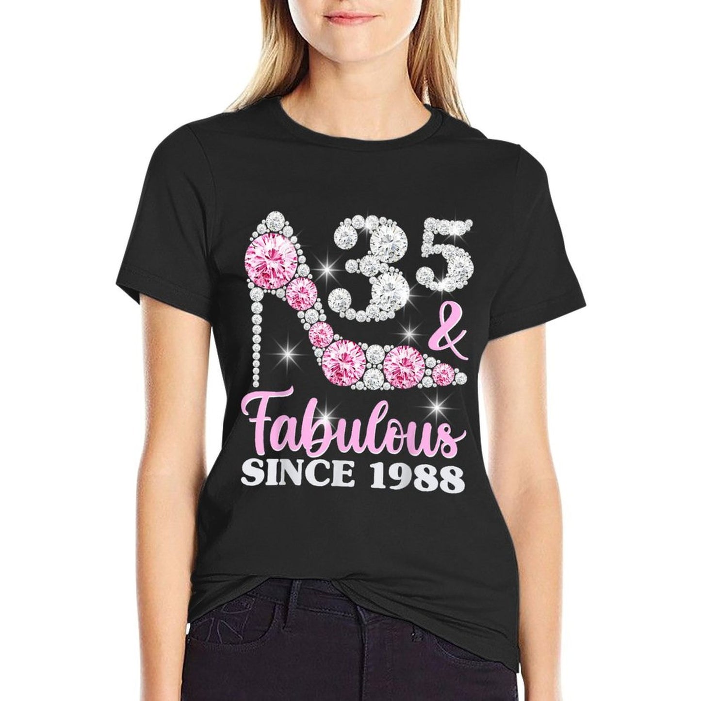 35th Birthdays For Women, 35 And Fabulous Since 1988  Lightweight T-Shirt