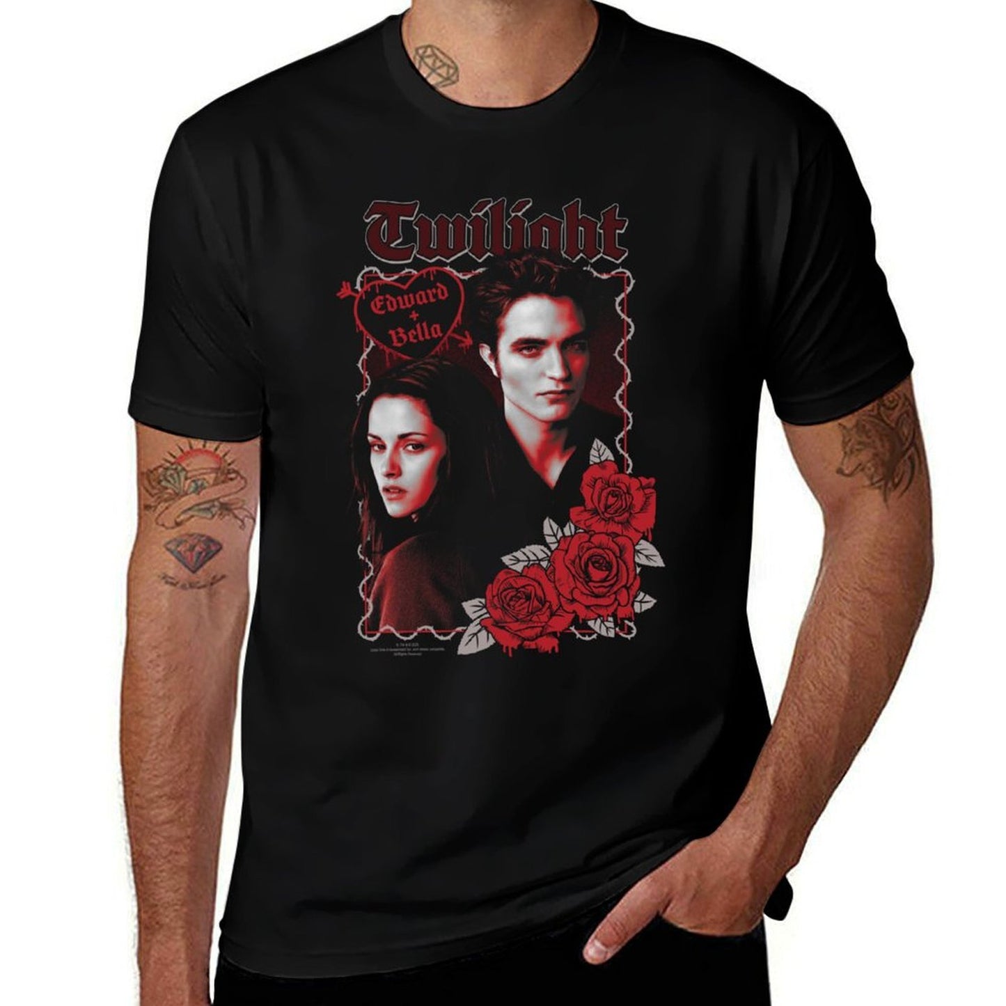 Twilight Saga Movies Edward And Bella Love with Roses Sweatshirt  Versatile T-Shirt